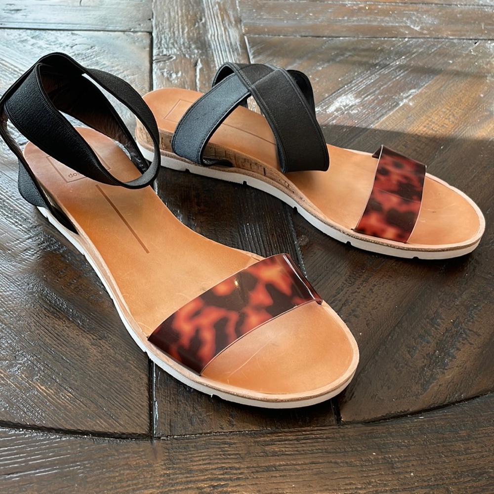 Dolce Vita Sandals size 8